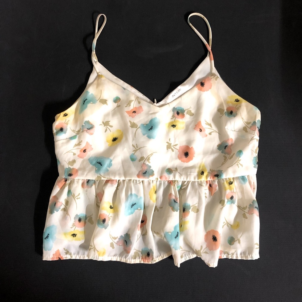 INTERI Floral Top